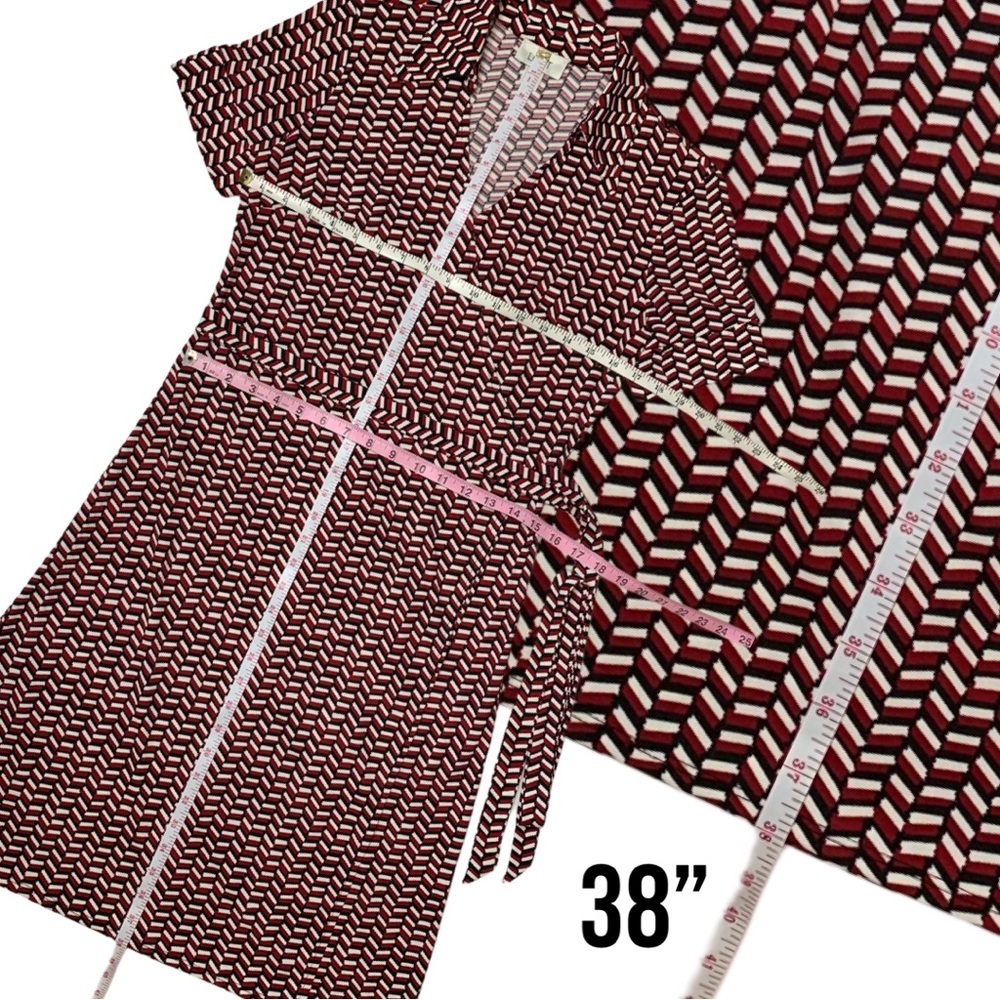 LOFT Geometric Print Above the Knee-Length Wrap Dress Red Black White Size 4 - Picture 13 of 16